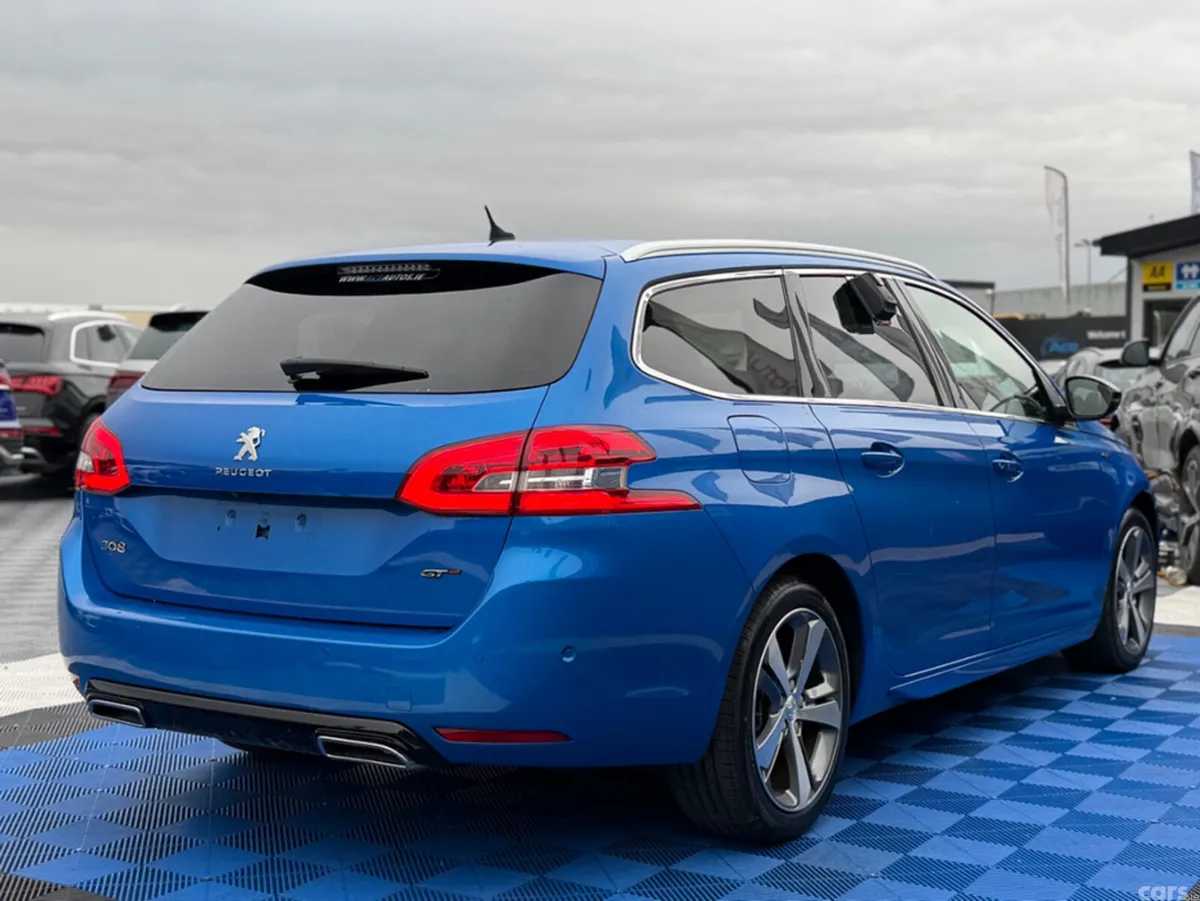 Peugeot 308 Estate, Diesel, 2021, Blue