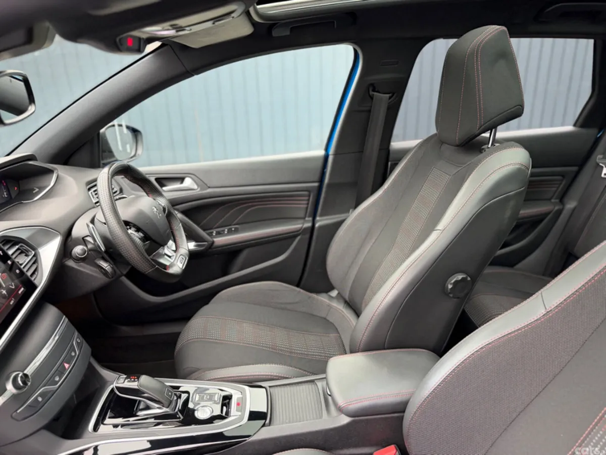 Peugeot 308 Estate, Diesel, 2021, Blue