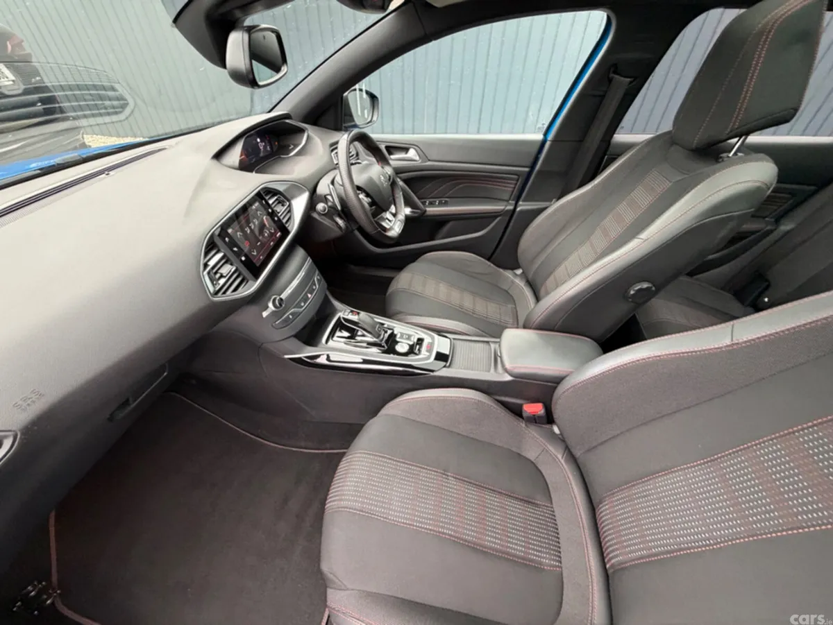 Peugeot 308 Estate, Diesel, 2021, Blue