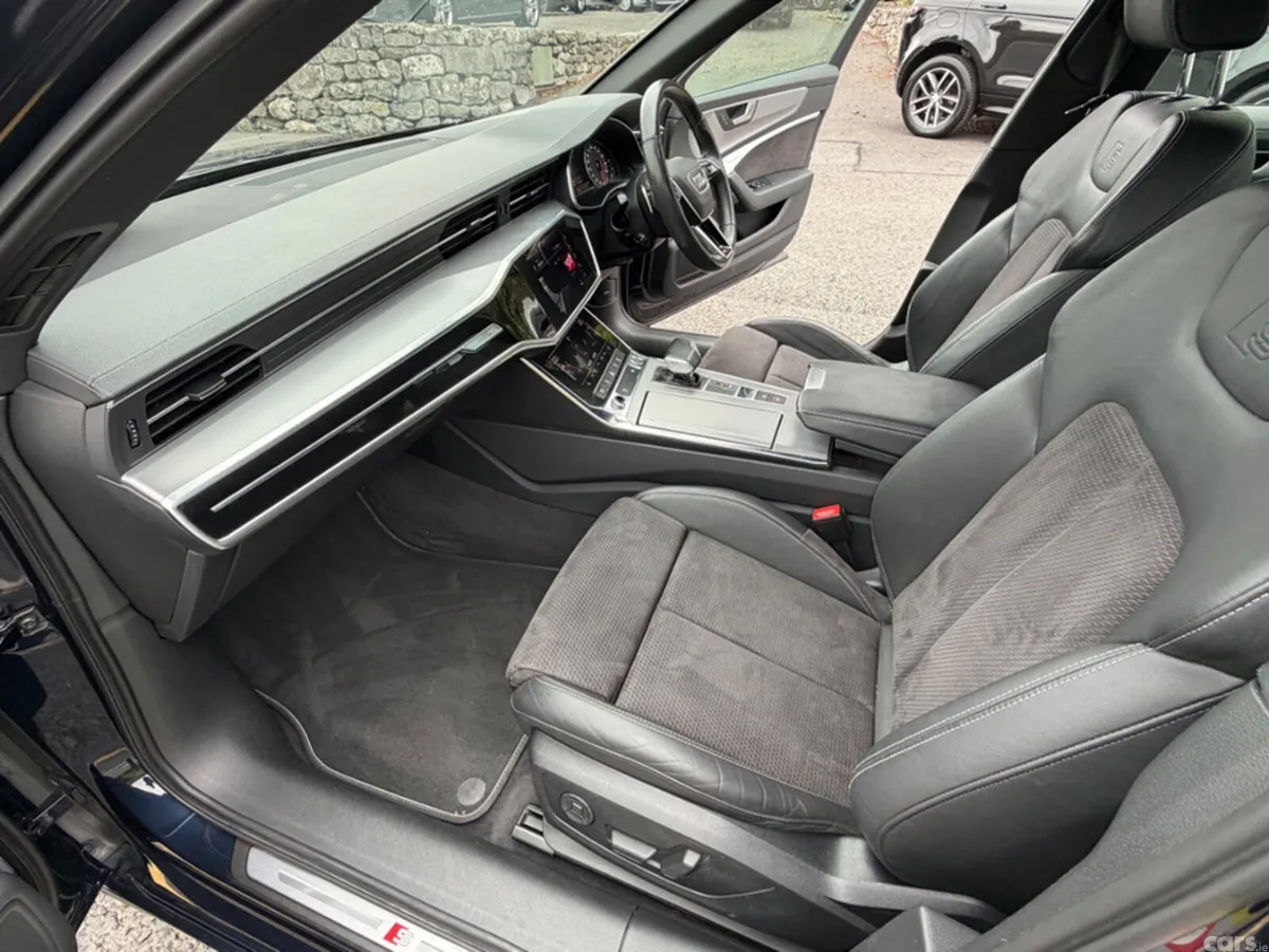 Audi A6 Saloon, Diesel, 2019, Blue