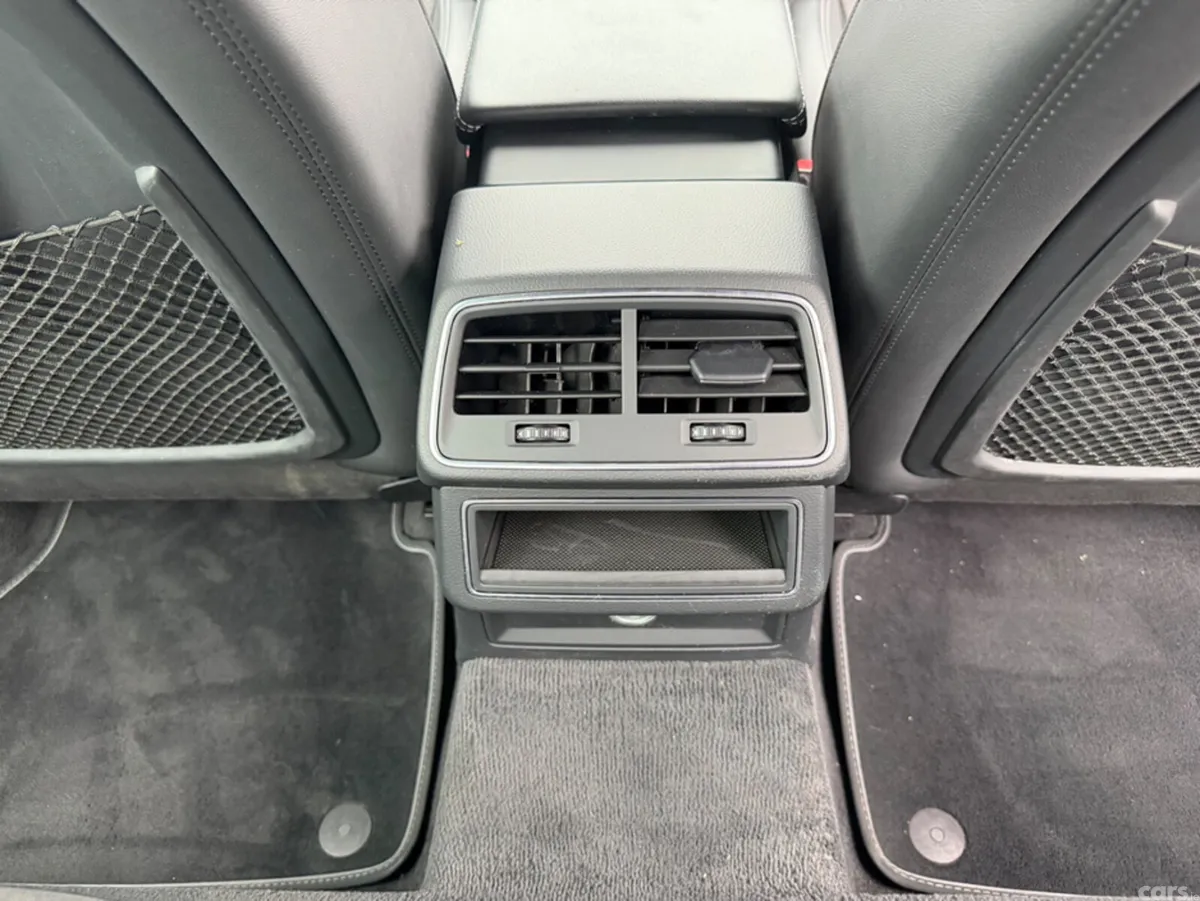 Audi A6 Saloon, Diesel, 2019, Blue