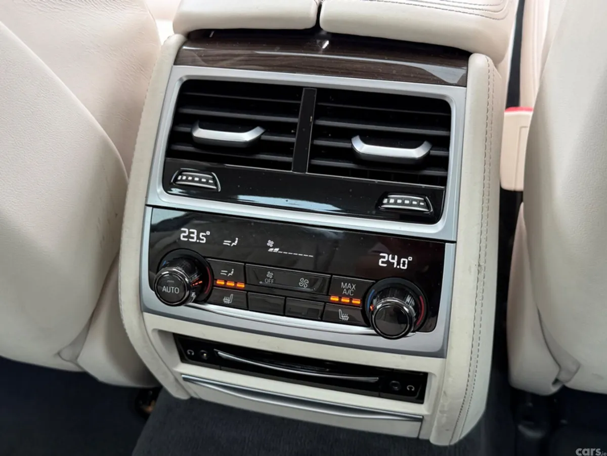 BMW 7-Series Saloon, Petrol Plug-in Hybrid, 2020, Grey