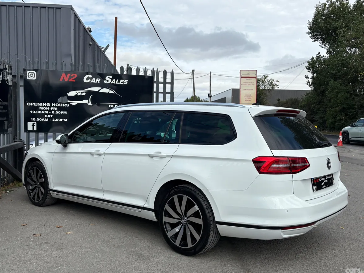 Volkswagen Passat Estate, Diesel, 2017, White