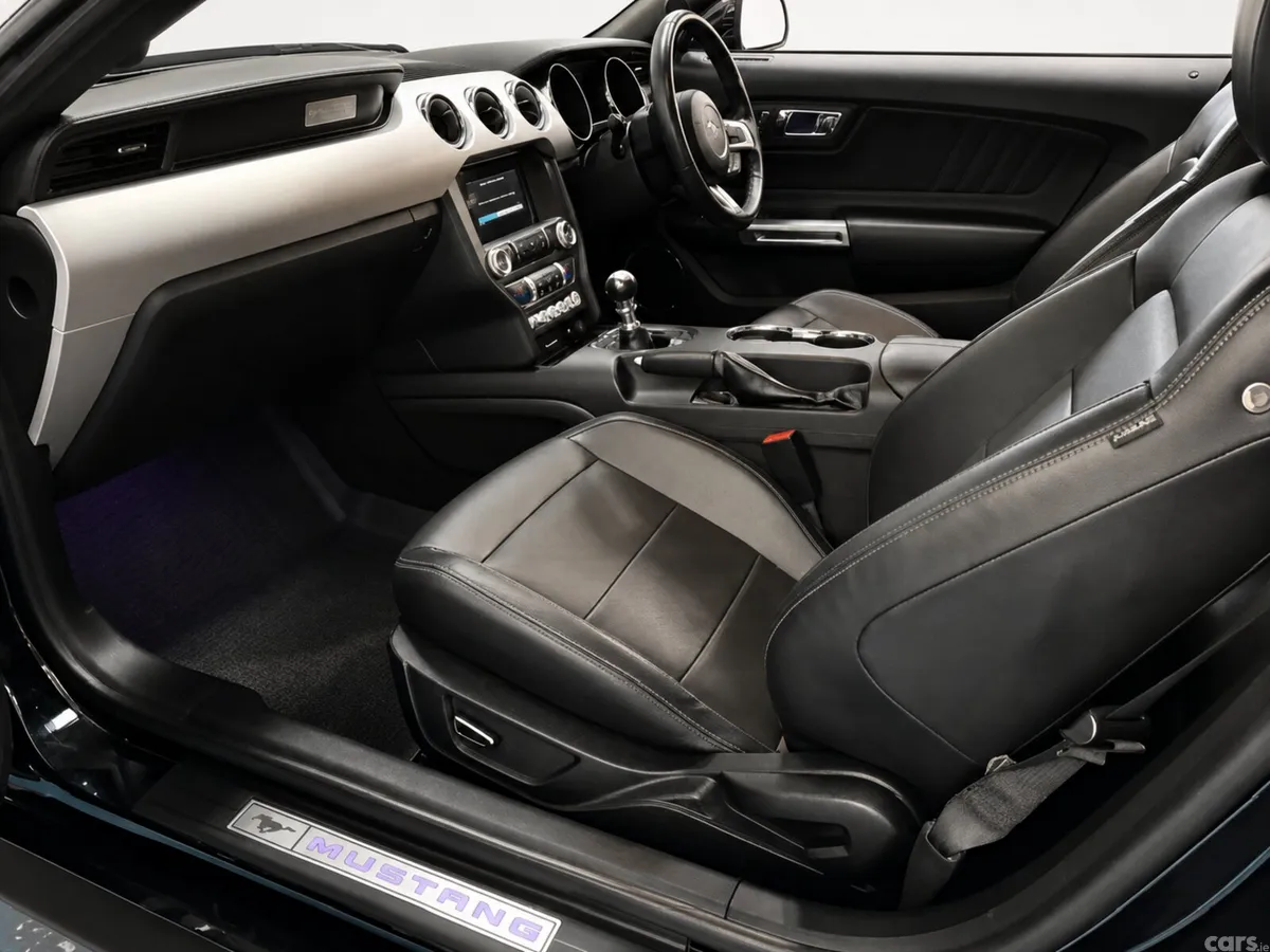 Ford Mustang Coupe, Petrol, 2018, Black
