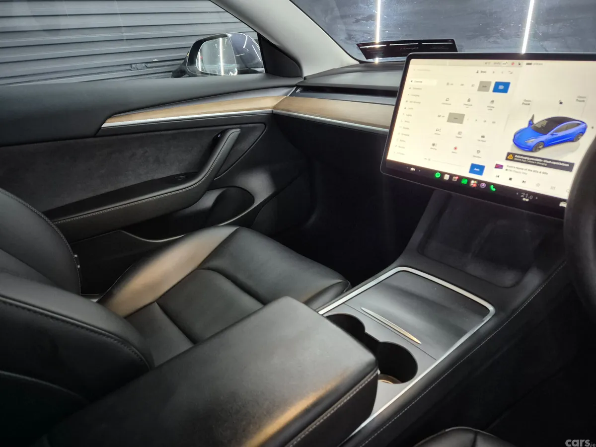 Tesla Model 3 Saloon, Electric, 2022, Grey