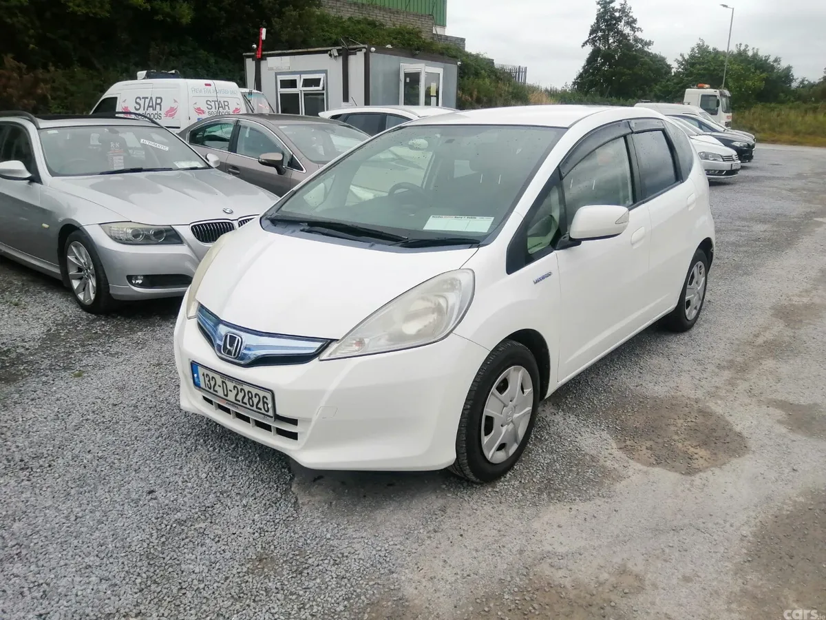 Honda Fit Hatchback, Petrol Hybrid, 2013, White