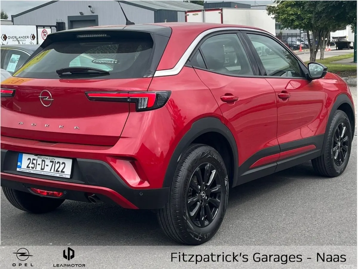 Opel Mokka SUV, Petrol, 2025, Red