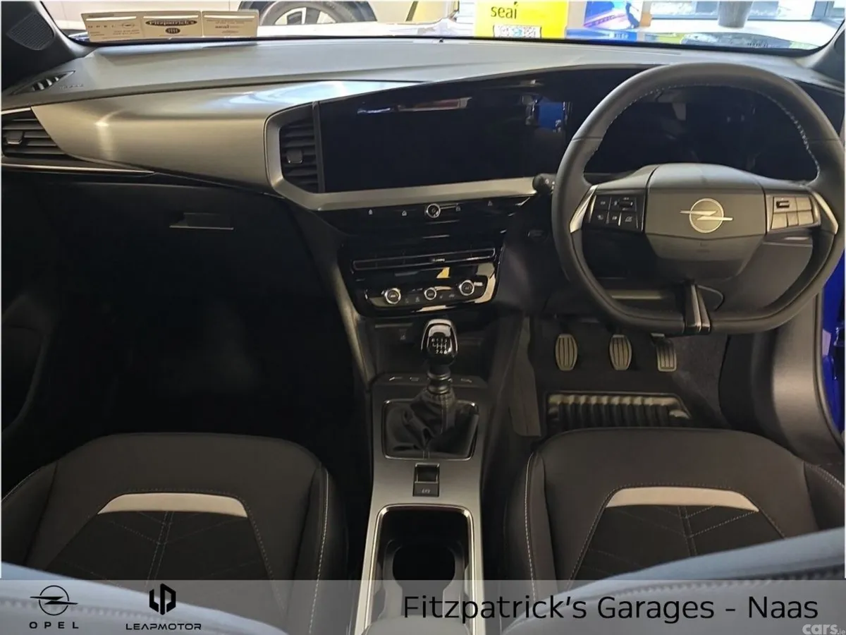 Opel Mokka SUV, Petrol, 2025, Blue