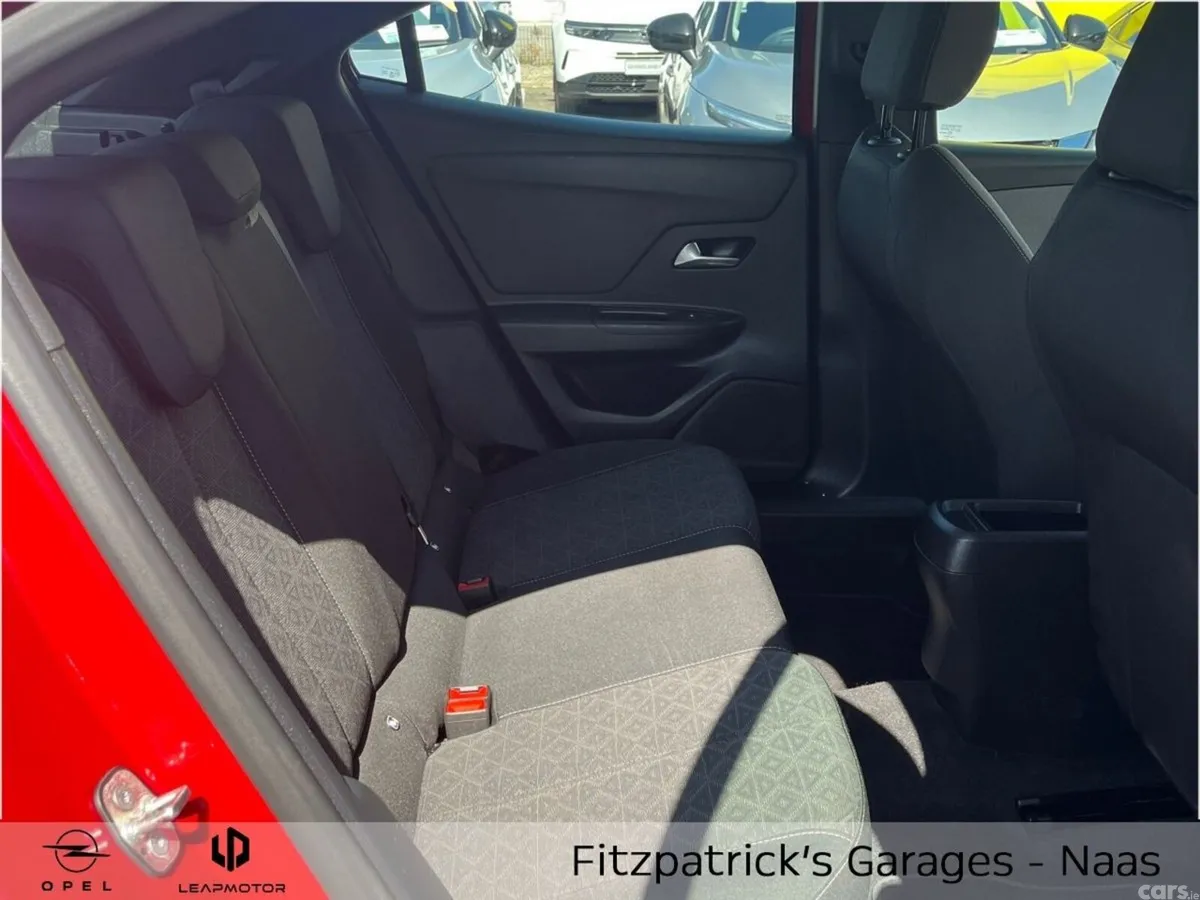 Opel Mokka SUV, Petrol, 2025, Red
