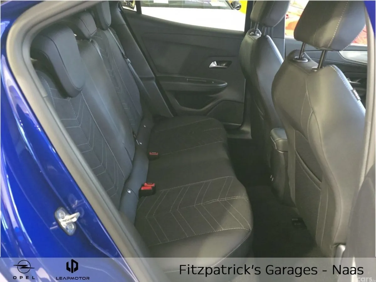 Opel Mokka SUV, Petrol, 2025, Blue