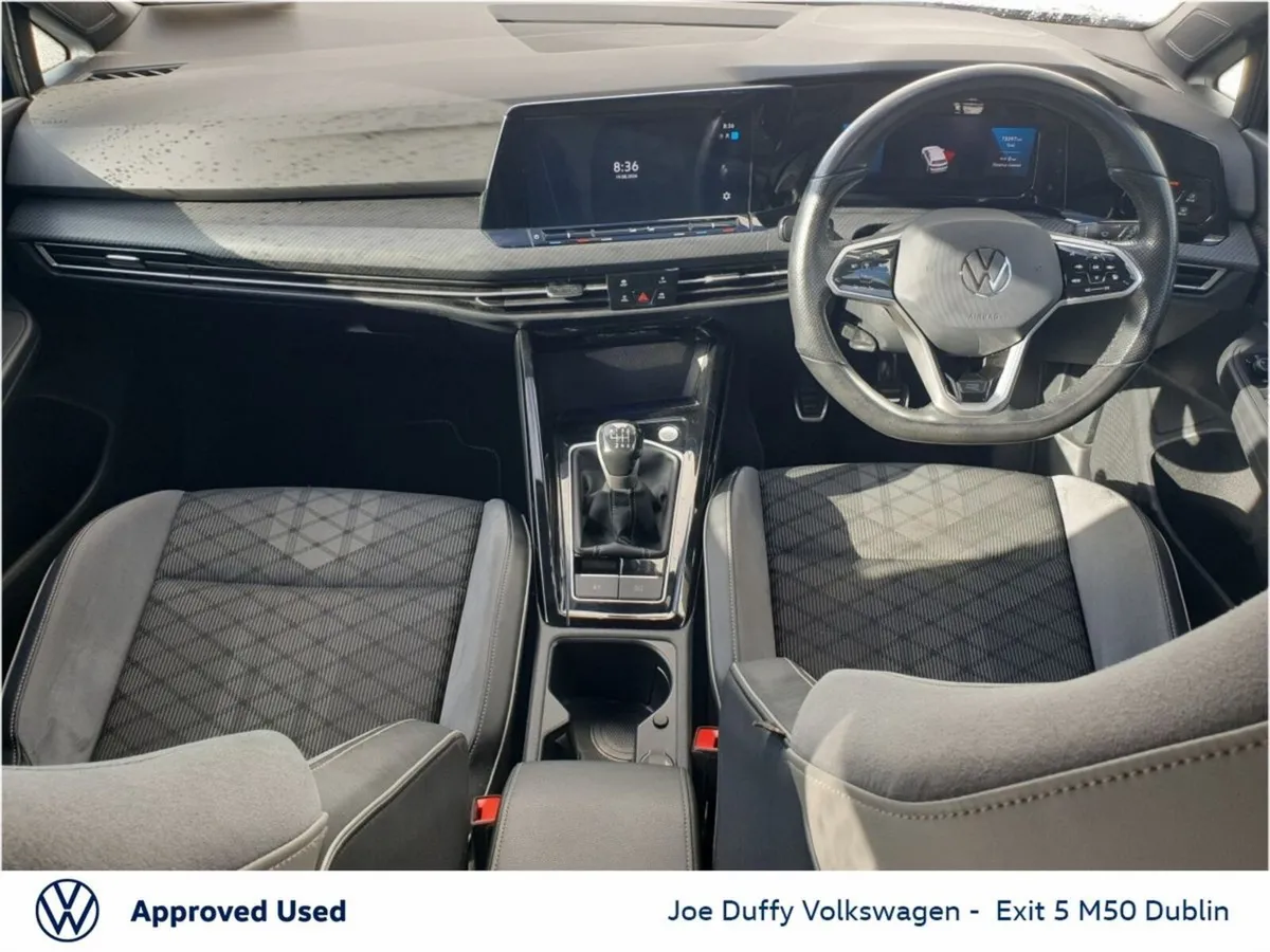 Volkswagen Golf Estate, Petrol, 2024, Blue