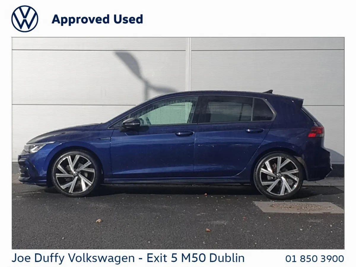 Volkswagen Golf Estate, Petrol, 2024, Blue
