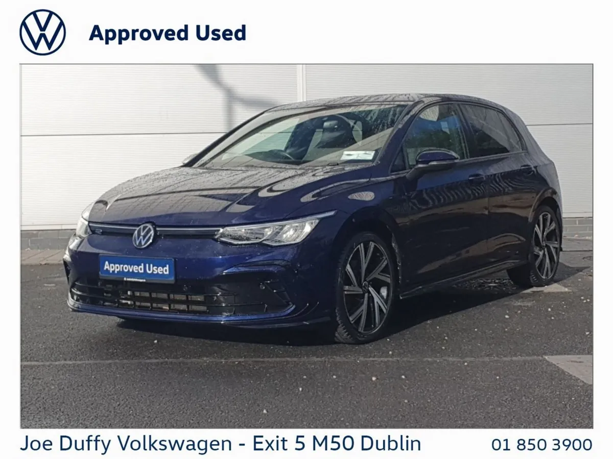 Volkswagen Golf Estate, Petrol, 2024, Blue
