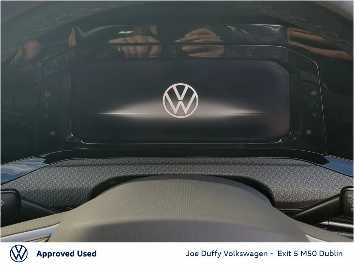 Volkswagen Golf Estate, Petrol, 2024, Blue