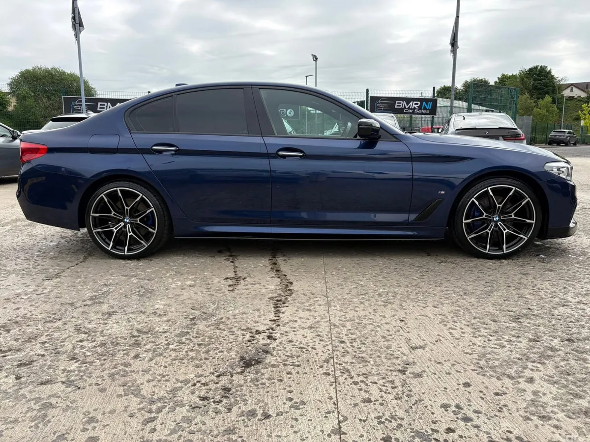 BMW 5-Series Saloon, Petrol Hybrid, 2017, Blue