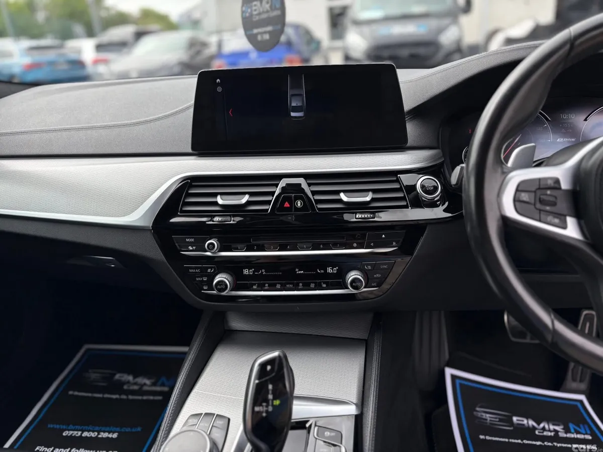 BMW 5-Series Saloon, Petrol Hybrid, 2017, Blue