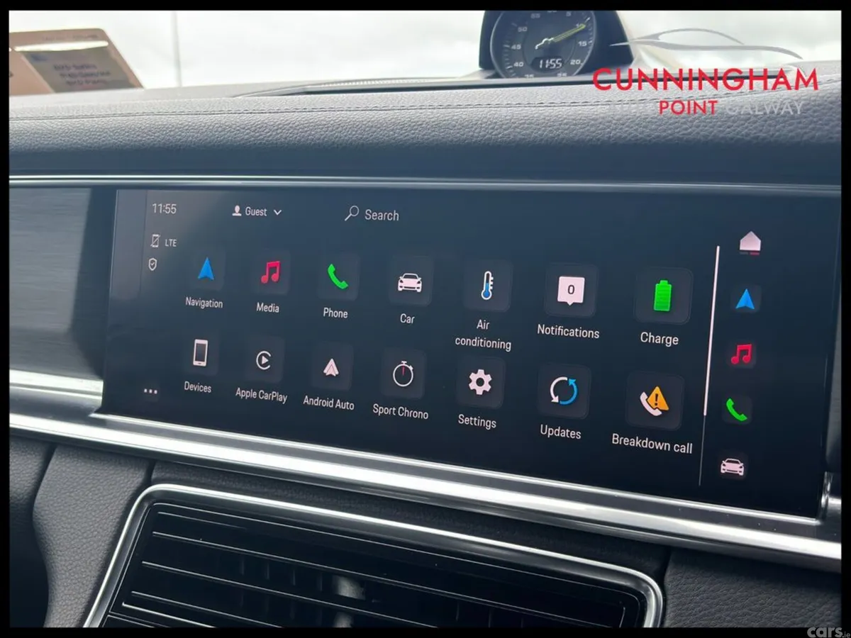 Porsche Panamera Estate, Petrol Plug-in Hybrid, 2022, Black