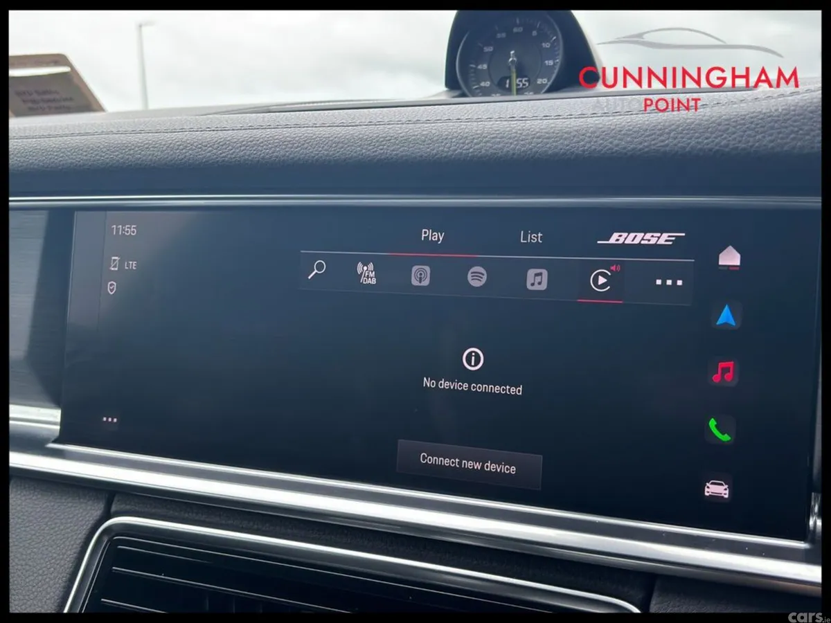 Porsche Panamera Estate, Petrol Plug-in Hybrid, 2022, Black