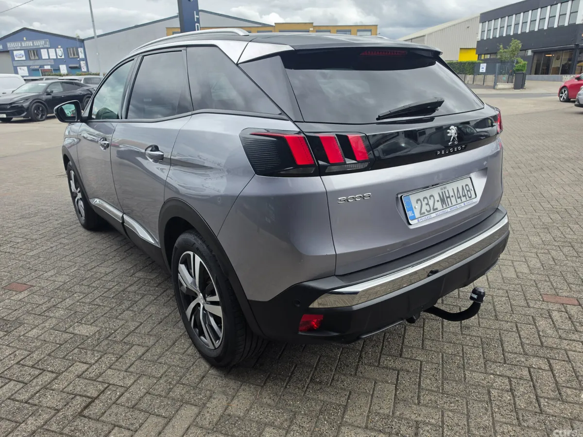 Peugeot 3008 MPV, Diesel, 2023, Grey