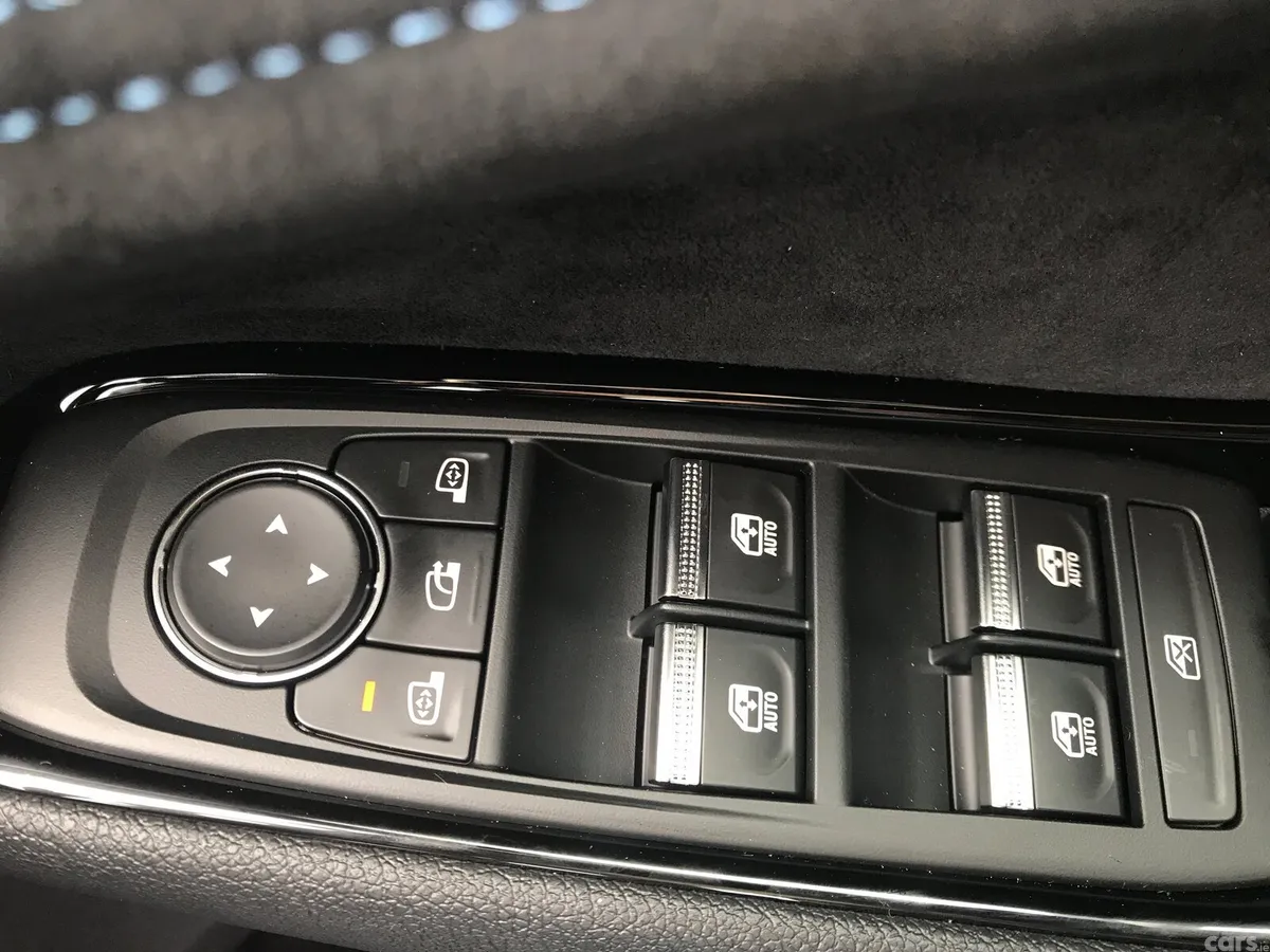 Renault Austral SUV, Petrol Hybrid, 2026, Grey