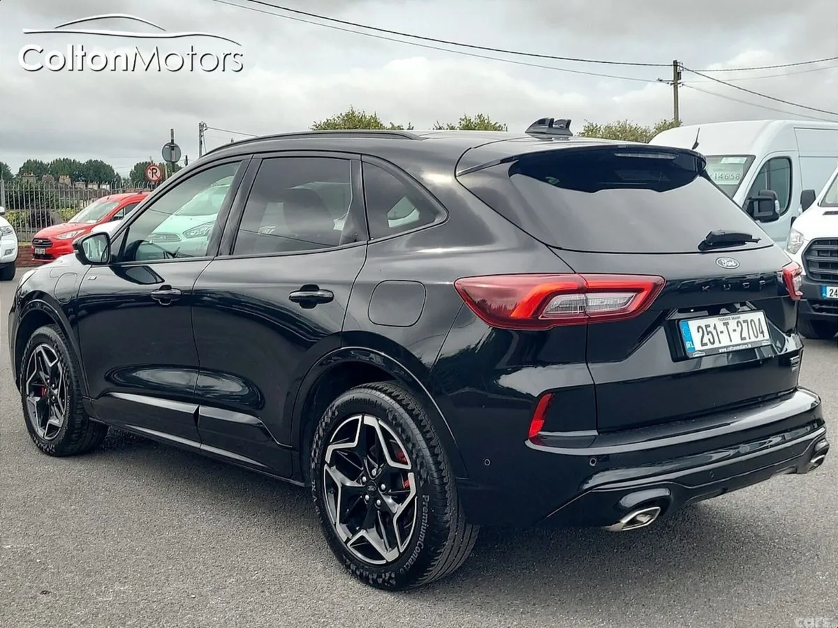 Ford Kuga SUV, Petrol Plug-in Hybrid, 2025, Black