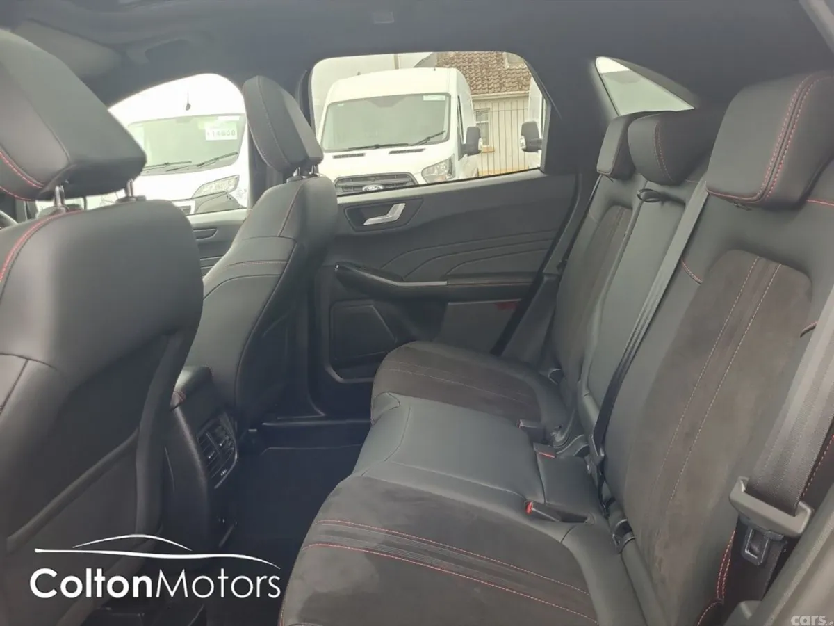 Ford Kuga SUV, Petrol Plug-in Hybrid, 2025, Black