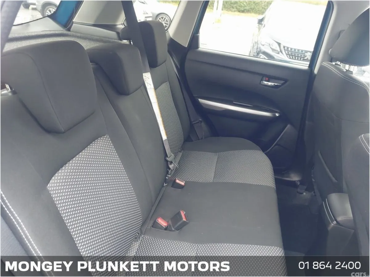 Suzuki Vitara SUV, Petrol, 2021, Blue