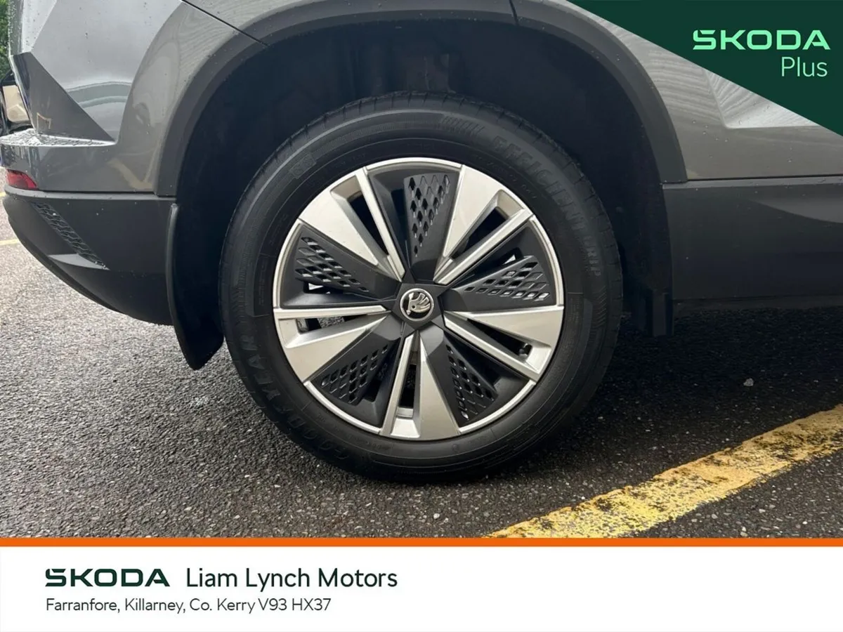 Skoda Karoq SUV, Diesel, 2023, Grey