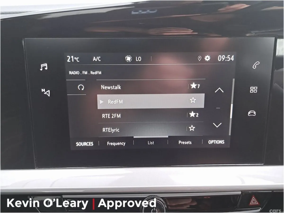 Opel Mokka SUV, Petrol, 2023, Grey