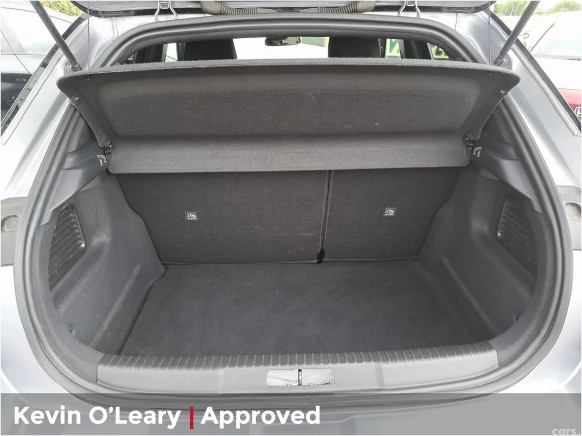 Opel Mokka SUV, Petrol, 2023, Grey