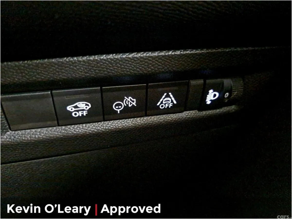 Opel Frontera SUV, Petrol Hybrid, 2026, Blue
