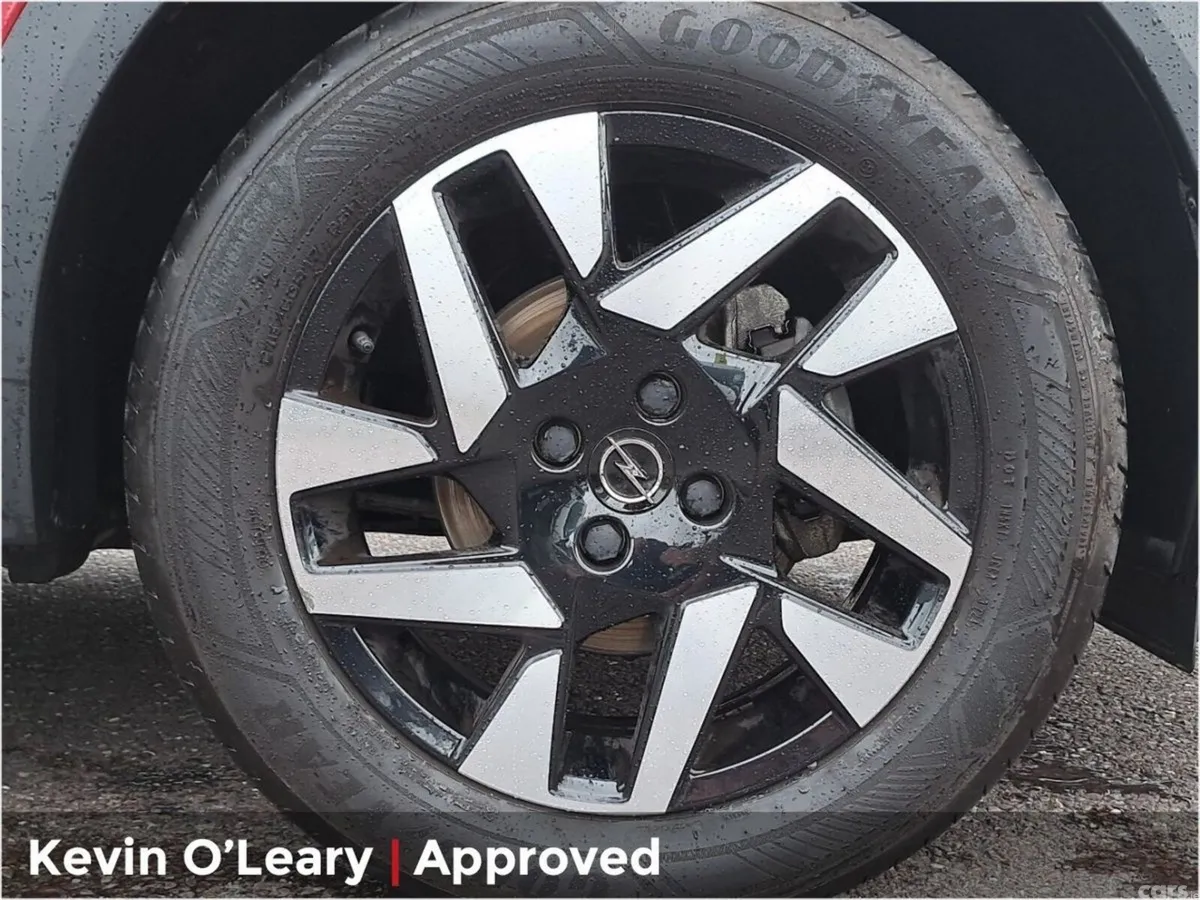 Opel Mokka SUV, Petrol, 2025, Red