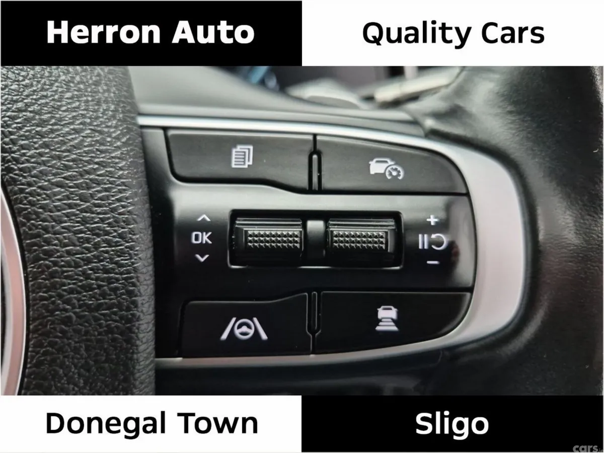 Kia Sportage SUV, Petrol Hybrid, 2023, Red