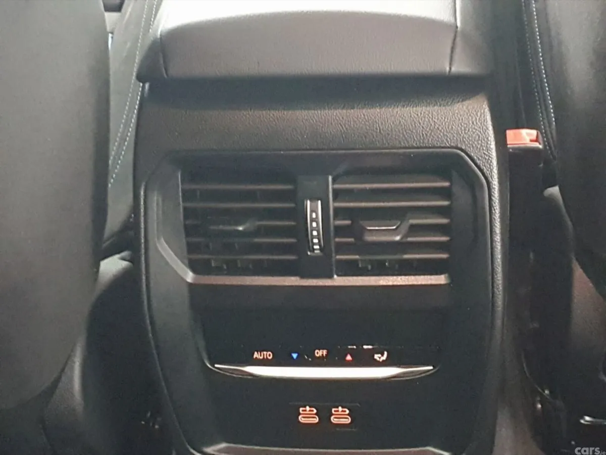 BMW 3-Series Estate, Petrol Plug-in Hybrid, 2025, Blue