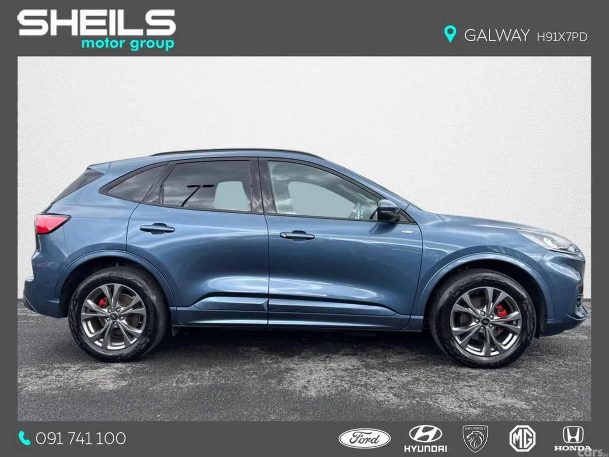 Ford Kuga SUV, Petrol Plug-in Hybrid, 2023, Blue
