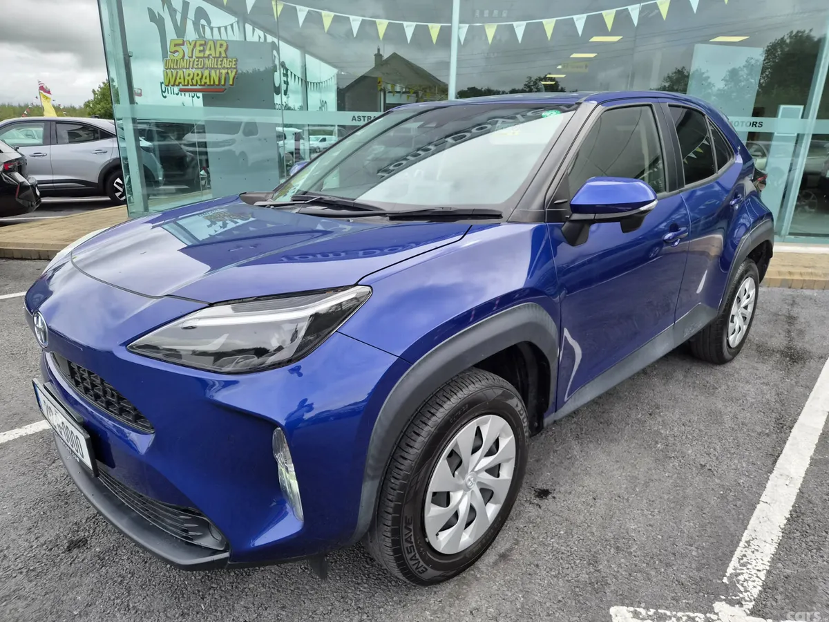 Toyota Yaris Cross SUV, Petrol Hybrid, 2021, Blue