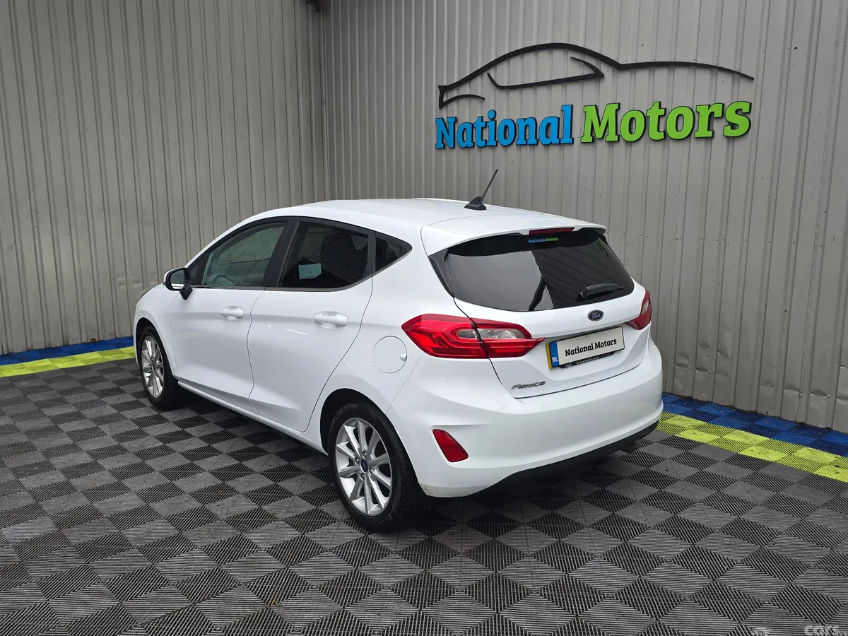 Ford Fiesta Hatchback, Petrol, 2019, White