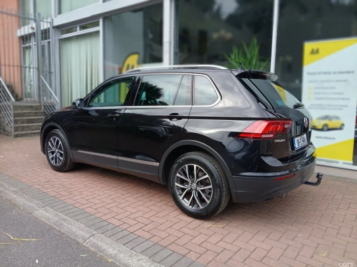 Volkswagen Tiguan SUV, Diesel, 2018, Black