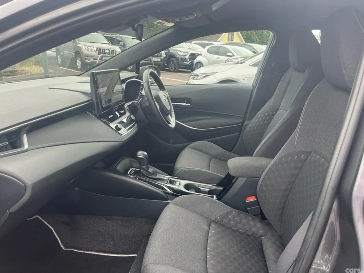 Toyota Corolla Hatchback, Petrol Hybrid, 2025, Grey