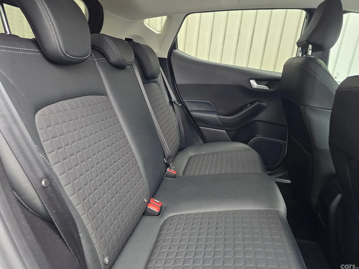 Ford Fiesta Hatchback, Petrol, 2020, White