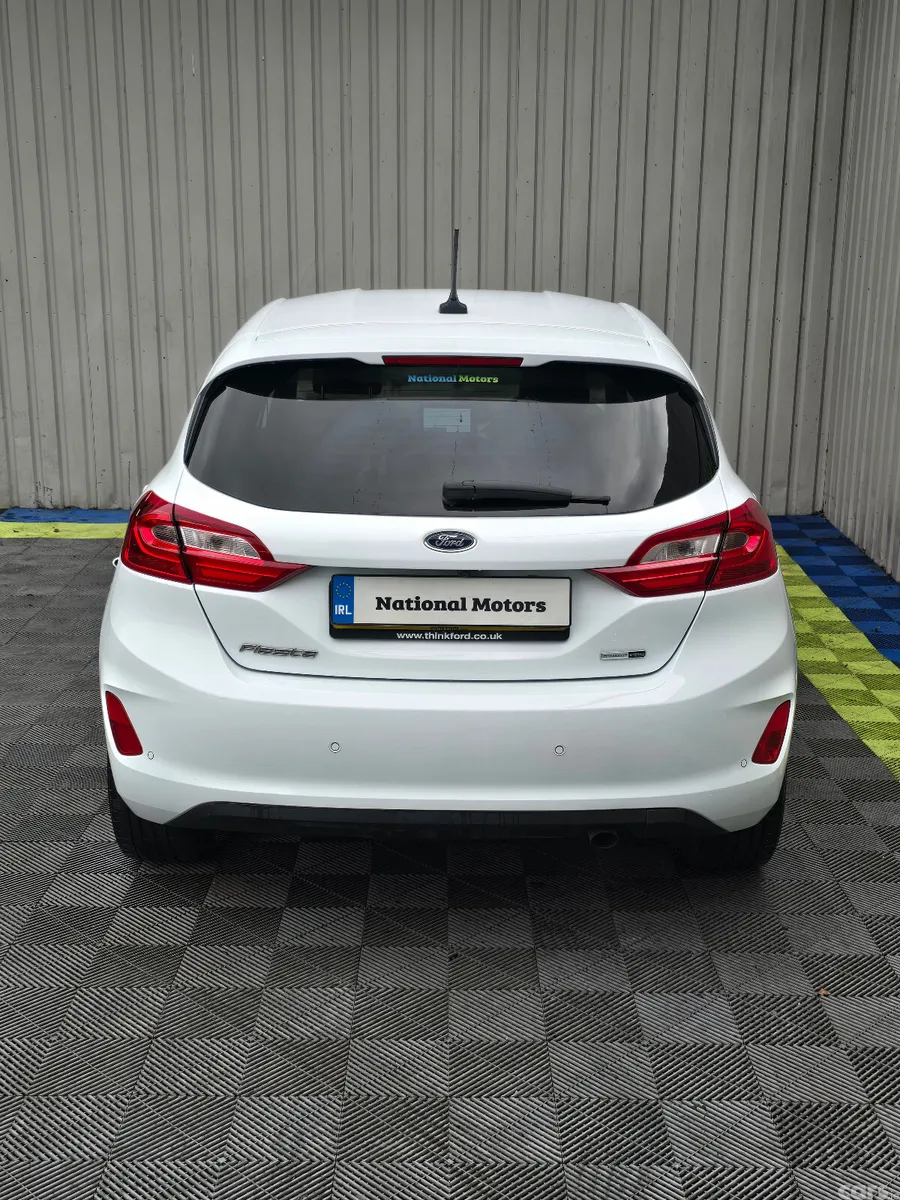 Ford Fiesta Hatchback, Petrol, 2020, White