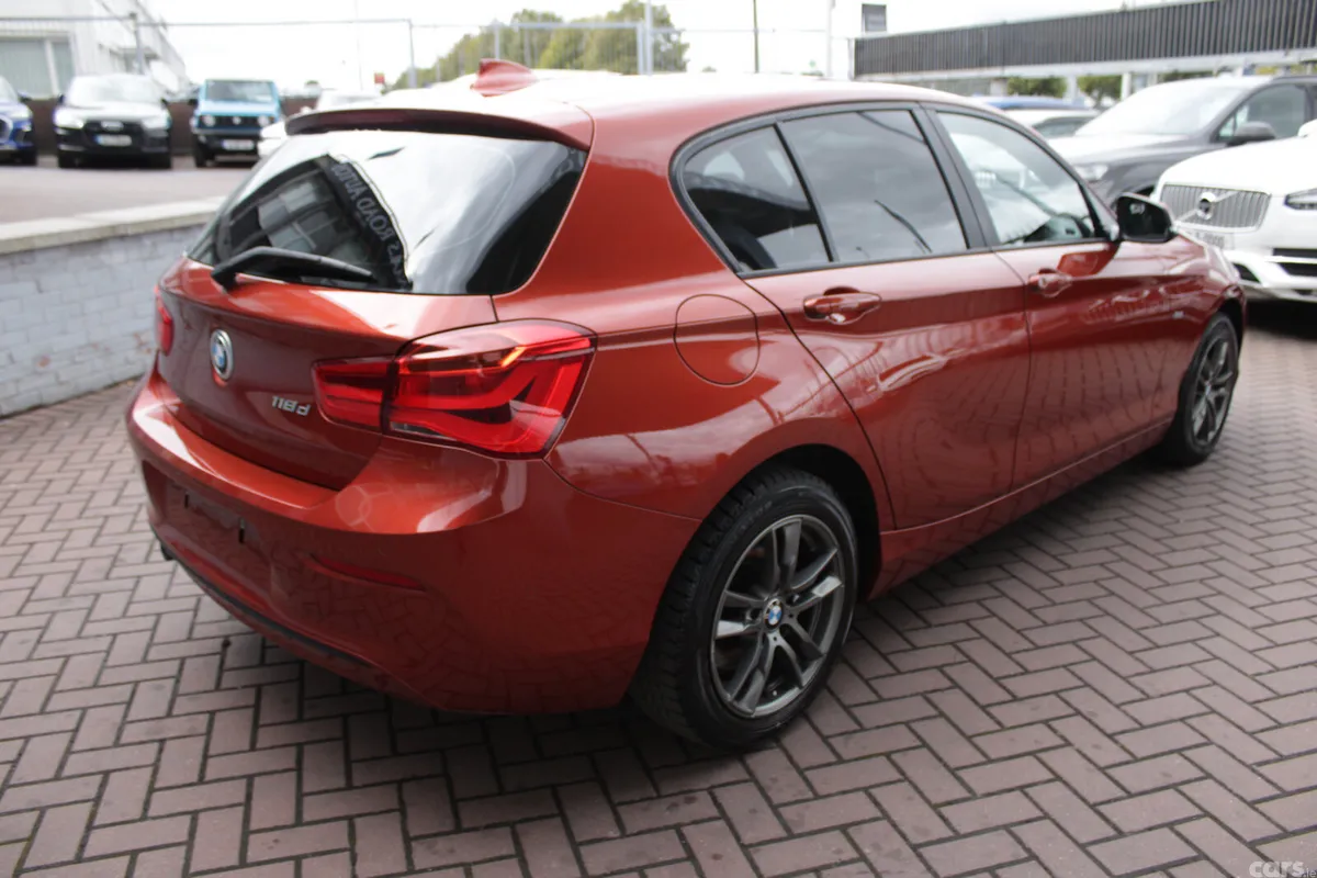 BMW 1-Series Hatchback, Diesel, 2017, Orange