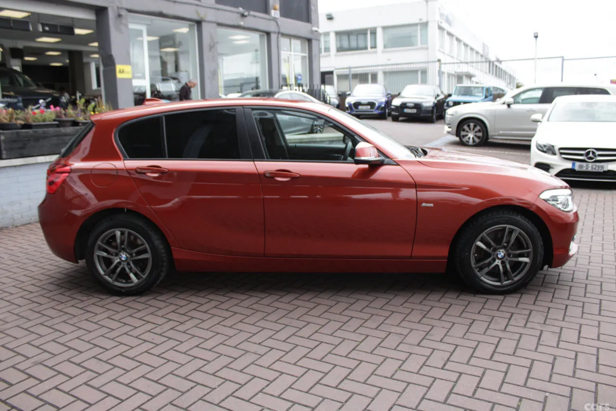BMW 1-Series Hatchback, Diesel, 2017, Orange