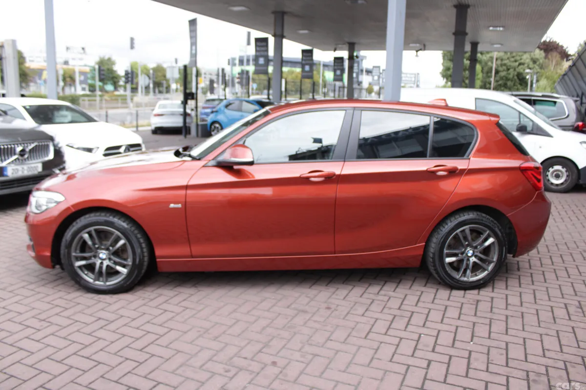 BMW 1-Series Hatchback, Diesel, 2017, Orange
