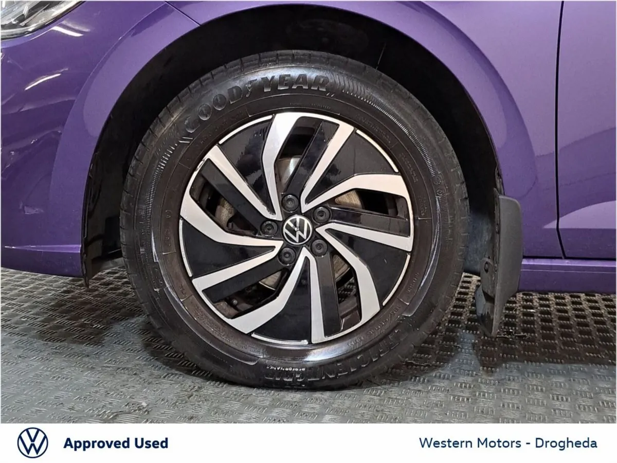 Volkswagen Polo Hatchback, Petrol, 2023, Purple