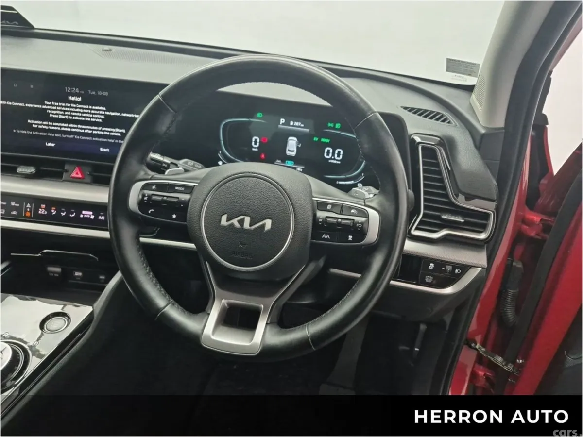 Kia Sportage SUV, Petrol Hybrid, 2023, Red