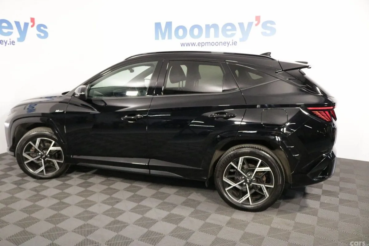 Hyundai Tucson SUV, Petrol Plug-in Hybrid, 2025, Black