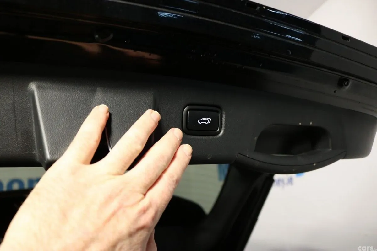 Hyundai Tucson SUV, Petrol Plug-in Hybrid, 2025, Black