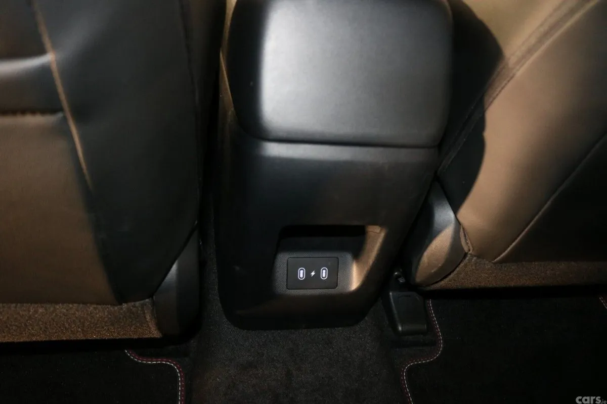 Hyundai Tucson SUV, Petrol Plug-in Hybrid, 2025, Black