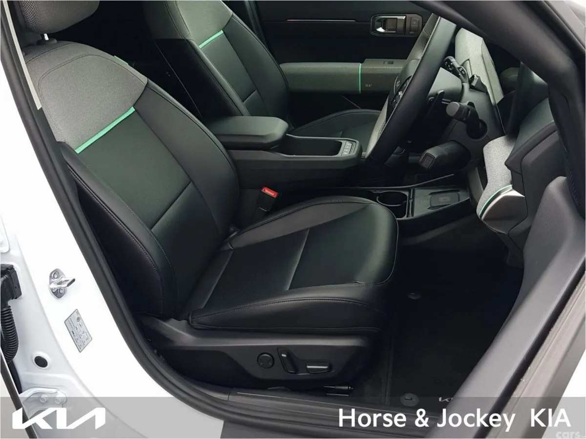 Kia EV4 Hatchback, Electric, 2025, White